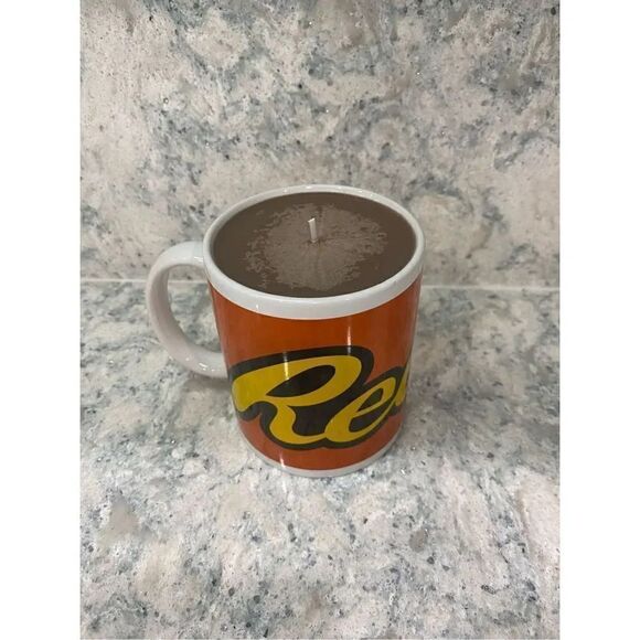 Reese’s Candle Mug - Picture 5 of 6